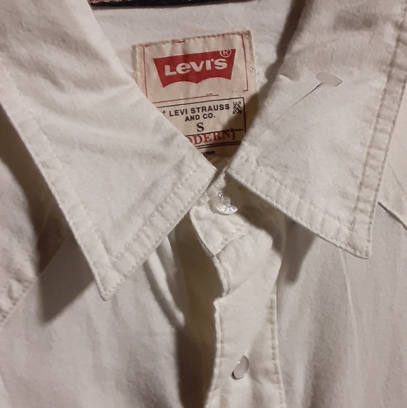 White Levi's! SAWTOOTH BARSTOW TRUCKER JACKETS!! - Picture 2 of 16